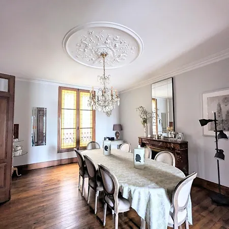 3 Vue Sur La Garonne Apartment *