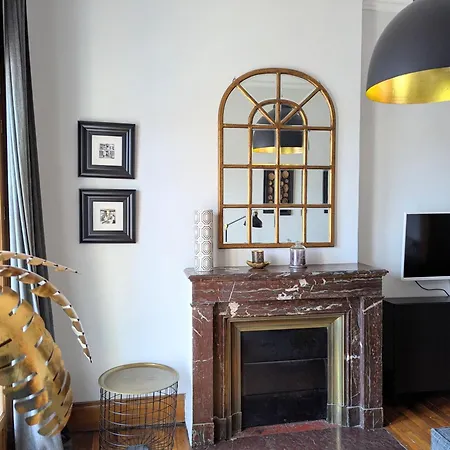 3 Vue Sur La Garonne דירה בורדו